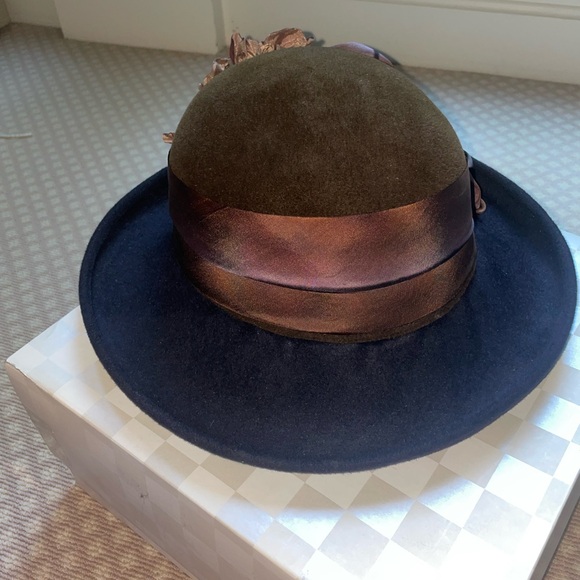 Louise Green Elegant Brown and Black Women's Hat with Floral Accent - Picture 4 of 6